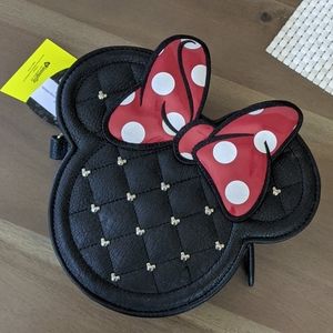 Loungefly Minnie mouse head purse